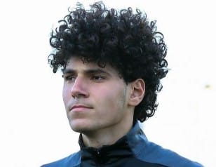 من هو عمر فايد ويكيبيديا السيرة الذاتية