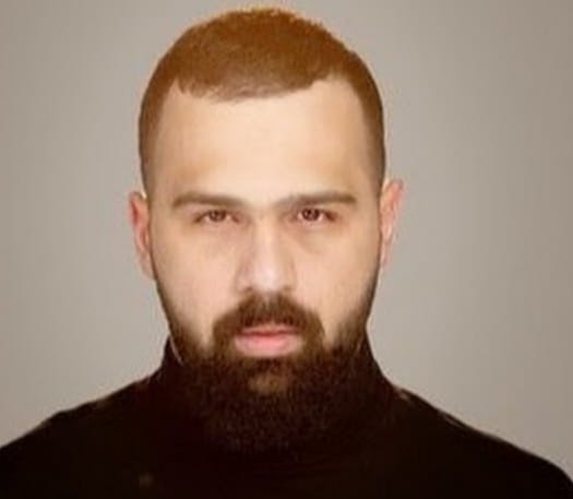 من هو حسن هاشم ويكيبيديا عمره مواليد كم, ديانته شيعي ام سني, جنسيته, زوجة حسن هاشم السيرة الذاتية