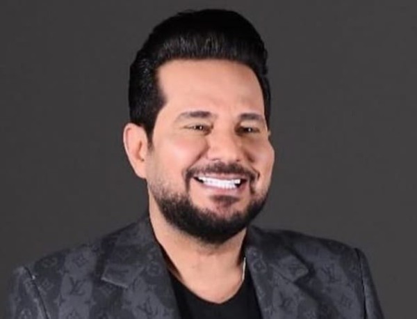 من هو الفنان حاتم العراقي وزوجته واولاده, عمره مواليد كم ويكيبيديا، ديانة حاتم العراقي سني ام شيعي السيرة الذاتية