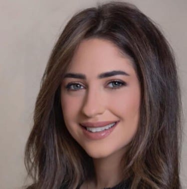 من هي لينا عباس زوجة عون جمعة ويكيبيديا، فارق العمر بين لينا عباس وزوجها عون جمعة السيرة الذاتية