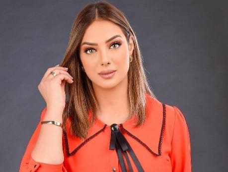 من هي منال بوعلي مذيعة الجزيرة ويكيبيديا عمرها مواليد كم، منال بوعلي وزوجها السيرة الذاتية