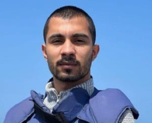 من هو الصحفي إسماعيل الغول مراسل الجزيرة ويكيبيديا السيرة الذاتية