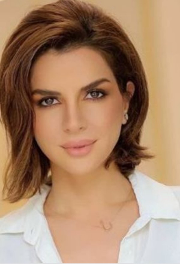 من هي نوال بري ويكيبيديا عمرها، ديانة نوال بري وزوجها السيرة الذاتية