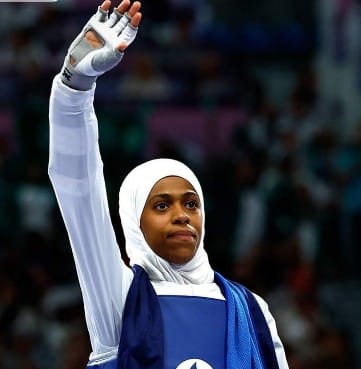 من هي دنيا ابو طالب ويكيبيديا السيرة الذاتية