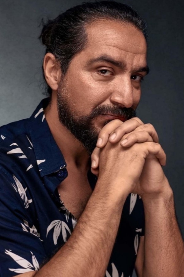 من هو محمد القس ويكيبيديا، ديانة الفنان محمد القس وزوجته السيرة الذاتية