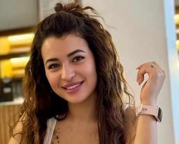 من هي بتول الحداد ويكيبيديا، ديانة بتول الحداد وزوجها السيرة الذاتية