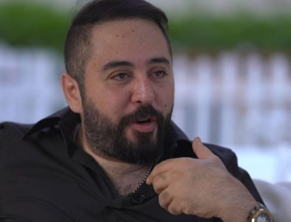 تفاصيل سبب وفاة الموزع الموسيقي عمرو عبد العزيز، ما هو مرض عمرو عبد العزيز، من هو والد الفنان عمرو عبد العزيز ويكيبيديا