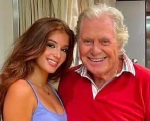 من هو حسين فهمي ويكيبيديا السيرة الذاتية