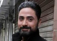 من هو إياد عيسى ويكيبيديا السيرة الذاتية