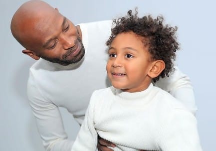 من هو شيكابالا ديانته, زوجته, اولاده, عمره, ثروته, اصله ويكيبيديا، ديانة سارة زوجة شيكابالا السيرة الذاتية