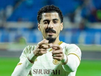 من هو علي لاجامي وش يرجع ويكيبيديا، ديانة علي لاجامي شيعي أم سني السيرة الذاتية