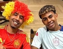 من هو منير نصراوي والد لامين يامال ويكيبيديا السيرة الذاتية