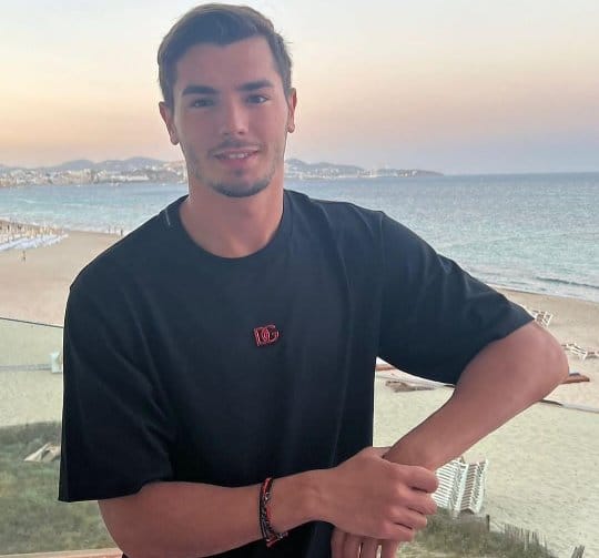 ما هي ديانة ابراهيم دياز ويكيبيديا، أصول اللاعب إبراهيم دياز وزوجته, طوله, والده, عمره, والدته السيرة الذاتية