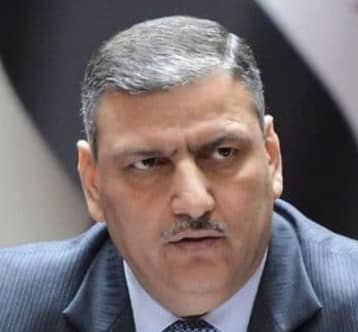 من هو رياض حجاب ويكيبيديا عمره مواليد كم اصله، ديانة زوجة رياض حجاب السيرة الذاتية