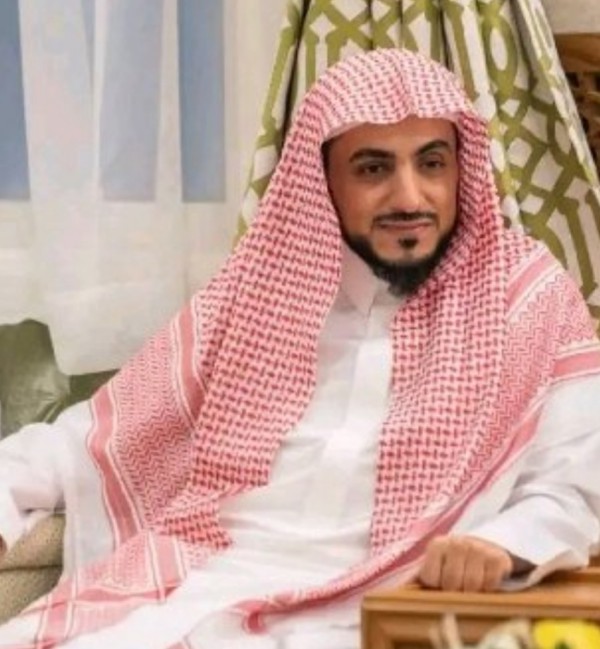 من هو الشيخ الوليد الشمسان ويكيبيديا عمره مواليد كم، اصل الوليد الشمسان من وين، زوجة القارئ الوليد الشمسان السيرة الذاتية