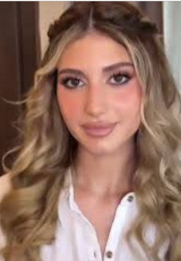 من هي شيرين بيوتي ويكيبيديا ديانتها عمرها مواليد كم طولها زوجها السيرة الذاتية