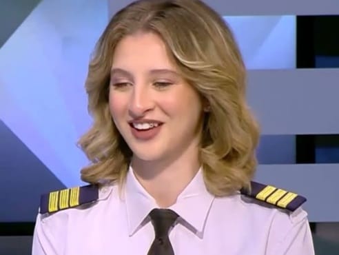 من هي كابتن طيار ميرولا ماجد ويكيبيديا السيرة الذاتية