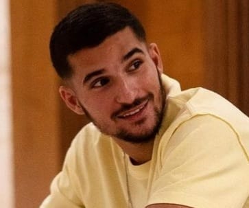 من هو حسام عوار ويكيبيديا السيرة الذاتية