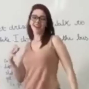 مقطع فيديو الاستاذة الجامعية في الجزائر الذي عمل ضجة في مواقع التواصل الاجتماعي 2024 كامل