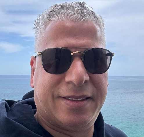 من هو وائل جمعة ويكيبيديا، زوجة وائل جمعة السيرة الذاتية