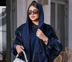 من هي البلوجر نادين طارق انستقرام ويكيبيديا، فيديو نادين طارق تيك توك تويتر كامل، سبب حبس نادين طارق