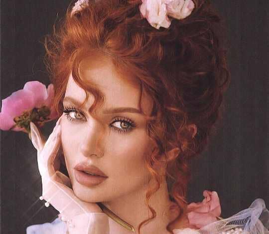 من هي انجلينا ميشيل ويكيبيديا السيرة الذاتية