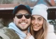 من هو تولغا ساريتاش ويكيبيديا، فارق العمر بين تولغا ساريتاش وزوجته زينب مايروك السيرة الذاتية