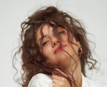 من هي جيهان الشمرشجي ويكيبيديا عمرها مواليد كم طولها أعمالها ديانتها، زوج جيهان الشمرشجي السيرة الذاتية