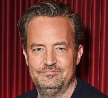 تفاصيل وفاة ماثيو بيري، سبب وفاة ماثيو بيري، هل ديانة ماثيو بيري مسيحي ام مسلم ويكيبيديا