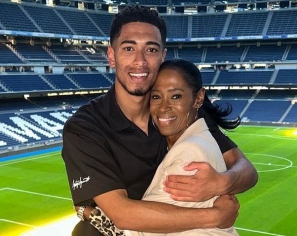 من هو جود بيلينجهام أصوله, طوله ووزنه, عمره, والده ويكيبيديا، ديانة زوجة جود بيلينجهام، أصول والده جود بيلينجهام السيرة الذاتية