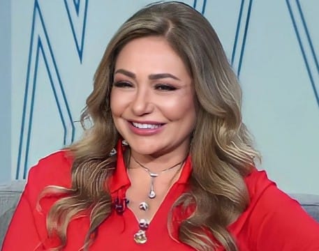 من هي ليلى علوي ويكيبيديا طول ووزن ليلى علوي، ديانة ليلى علوي وزوجها واولادها السيرة الذاتية