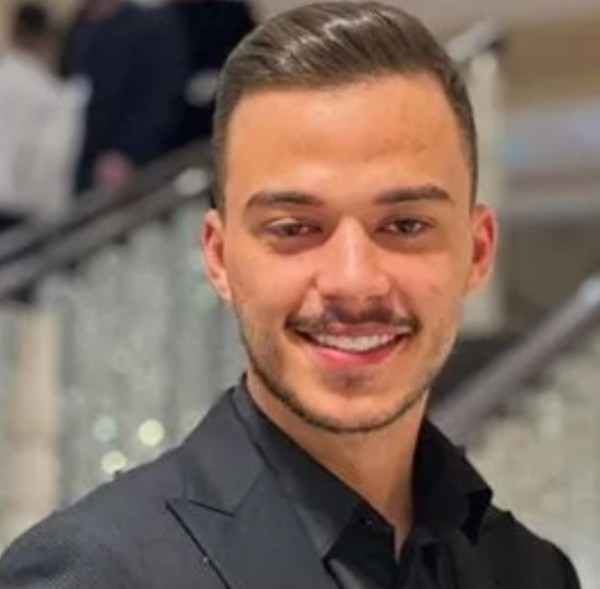 من هو سيلاوي ويكيبيديا السيرة الذاتية