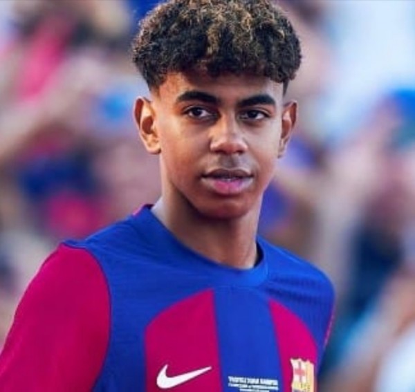 ما هي ديانة لامين يامال - ويكيبيديا