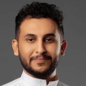 من هو نايف حمدان ويكيبيديا السيرة الذاتية