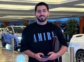 من هو الفنان ياسر عبد الوهاب عمره مواليد كم, أصله من اي بلد, مذهبه سني ام شيعي ويكيبيديا، زوجة ياسر عبد الوهاب السيرة الذاتية