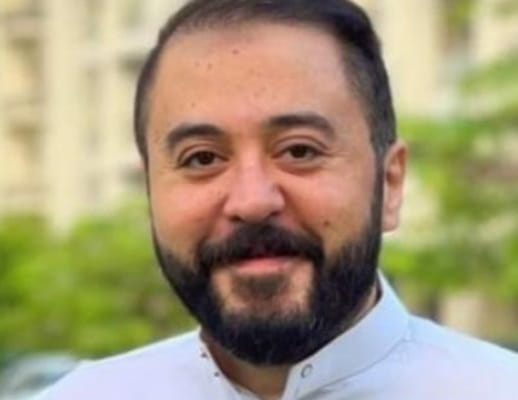 من هو الفنان عمرو عبد العزيز ويكيبيديا السيرة الذاتية