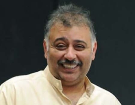 من هو حسن البلام ويكيبيديا عمره، مذهب حسن البلام شيعي ام سني، ديانة حسن البلام وزوجته واولاده السيرة الذاتية