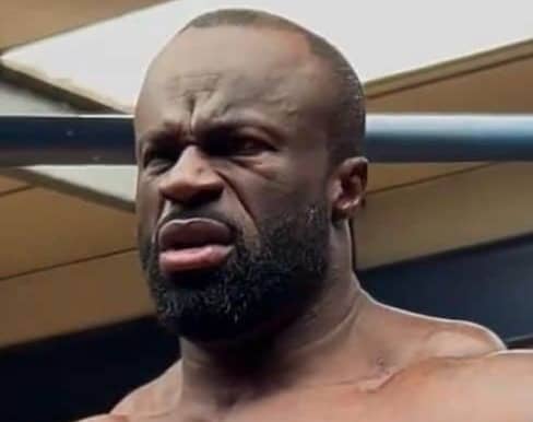 من هو سامسون داودا ويكيبيديا عمره ديانته اصله زوجته، طول ووزن سامسون داودا لاعب كمال الأجسام السيرة الذاتية